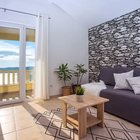 Maslina, With Private 32m2pool, Panoramic Views On 100km Coastline, 12 Pax *