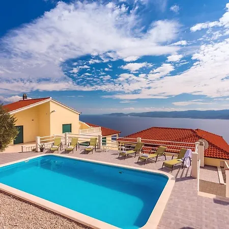 Maslina, With Private 32m2pool, Panoramic Views On 100km Coastline, 12 Pax Villa *