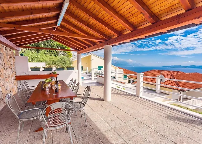 Maslina, With Private 32m2pool, Panoramic Views On 100km Coastline, 12 Pax וילה לוקבה